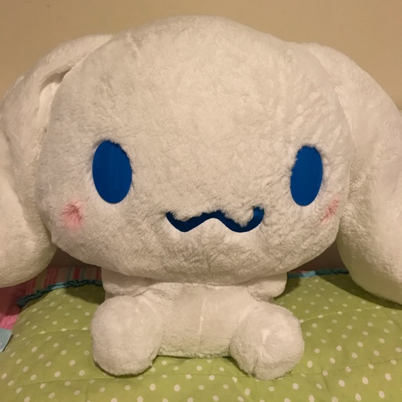 Other - Cinnamon roll Plush